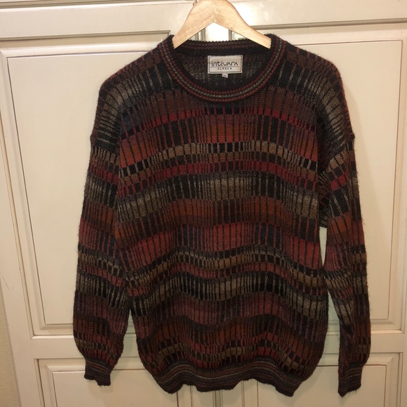 intiwara sweater